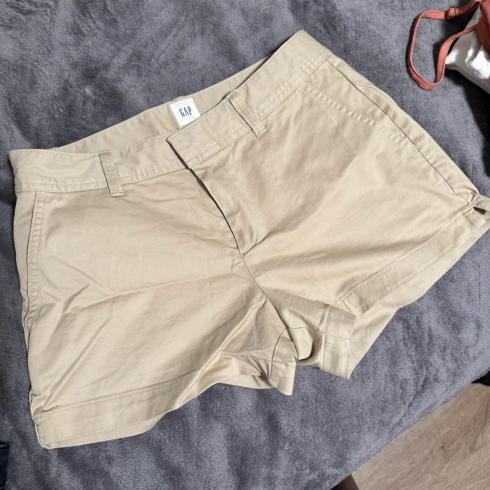 Gap City Short